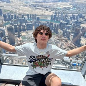 Meet your Posher, Gabriel